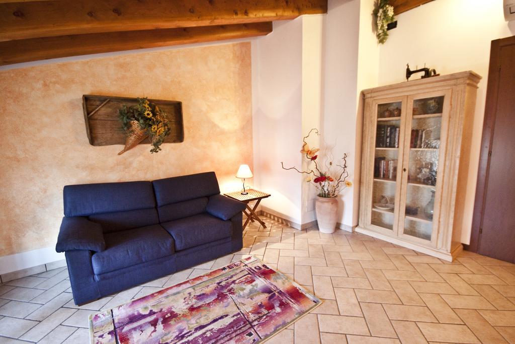 Casale Manzoni Apartment Verona Exterior photo